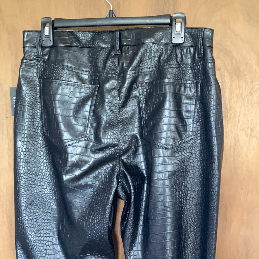 Relisted Baccini embossed black beauty pant faux crocodile animal print 10 12 - Picture 12 of 16